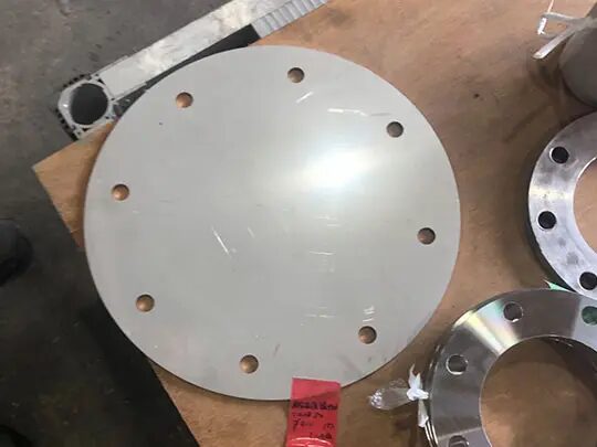 鋼板のレーザー加工|薄板から中板まで高精度仕上げ | 三重・愛知・岐阜 鋼材加工まるごと受託センター.com 鋼板のレーザー加工|薄板から中板まで高精度仕上げ | 三重・愛知・岐阜 鋼材加工まるごと受託センター.com