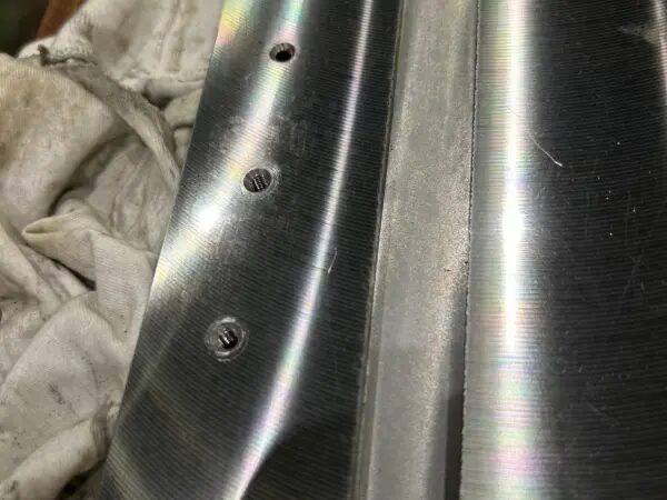 鋼材の穴あけ加工の概要や種類をご紹介 | 短納期で対応できる当社の特徴 | 三重・愛知・岐阜 鋼材加工まるごと受託センター.com 鋼材の穴あけ加工の概要や種類をご紹介 | 短納期で対応できる当社の特徴 | 三重・愛知・岐阜 鋼材加工まるごと受託センター.com